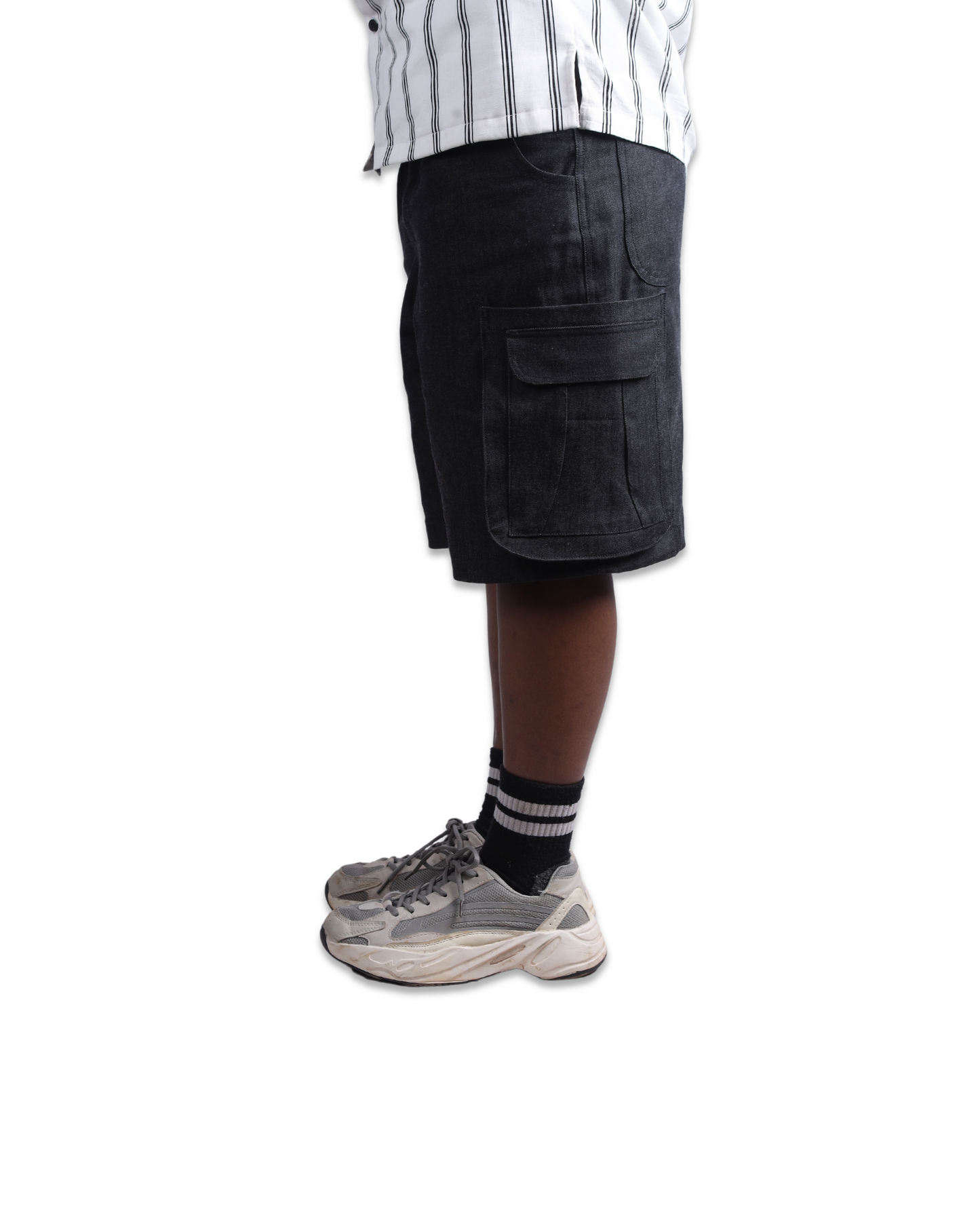RAW DENIM SHORTS