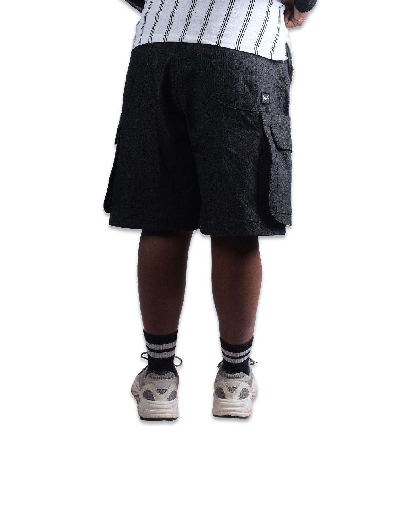 RAW DENIM SHORTS