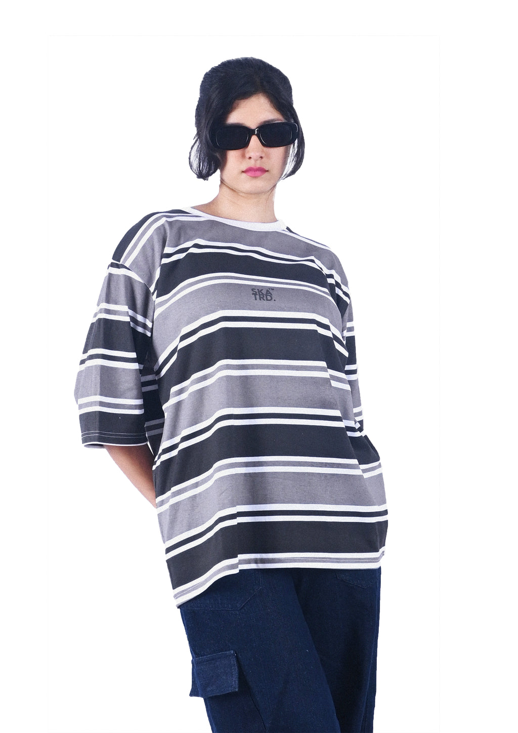 OVERSIZED WHITE STRIPE T-SHIRT